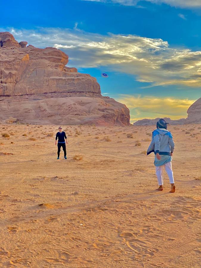 Hôtel Bedouin Memories Camp à Wadi Rum Extérieur photo